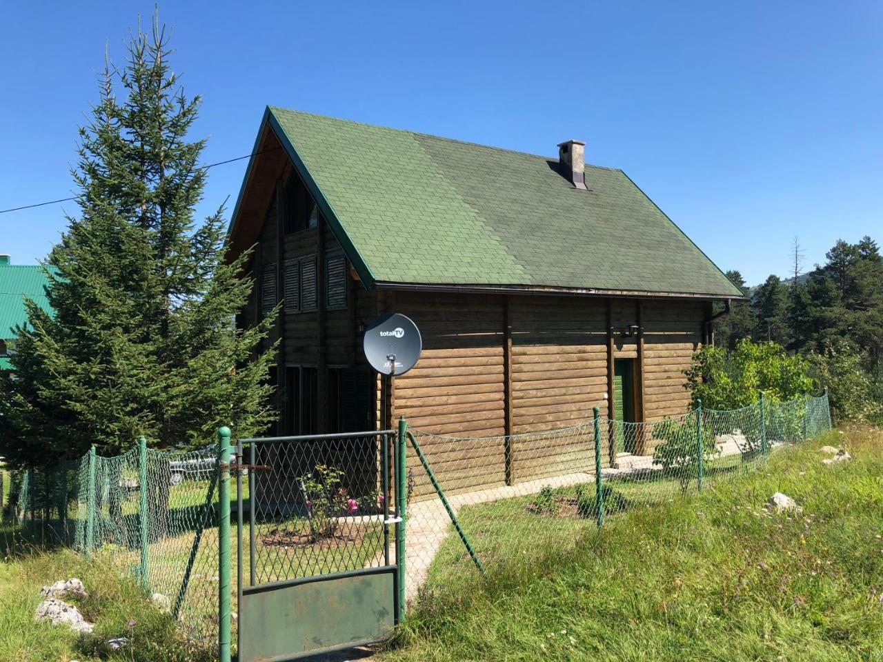 ŽabljakKuca U Borju - House In Pines公寓 外观 照片